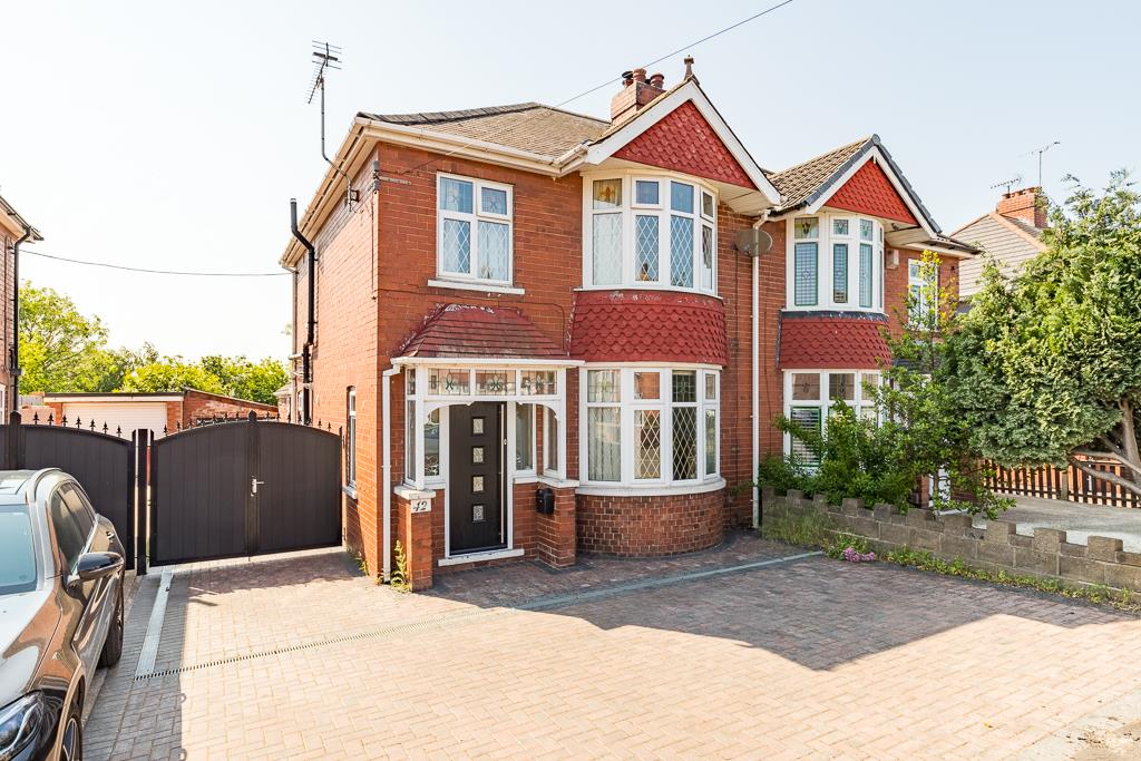 Houses for Sale EA Ben Cade